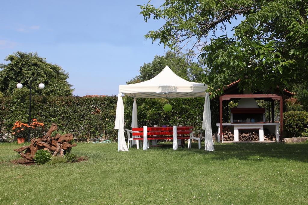 Ferienwohnung Archontiko Driani Paralia Pantaleimonos Exterior foto
